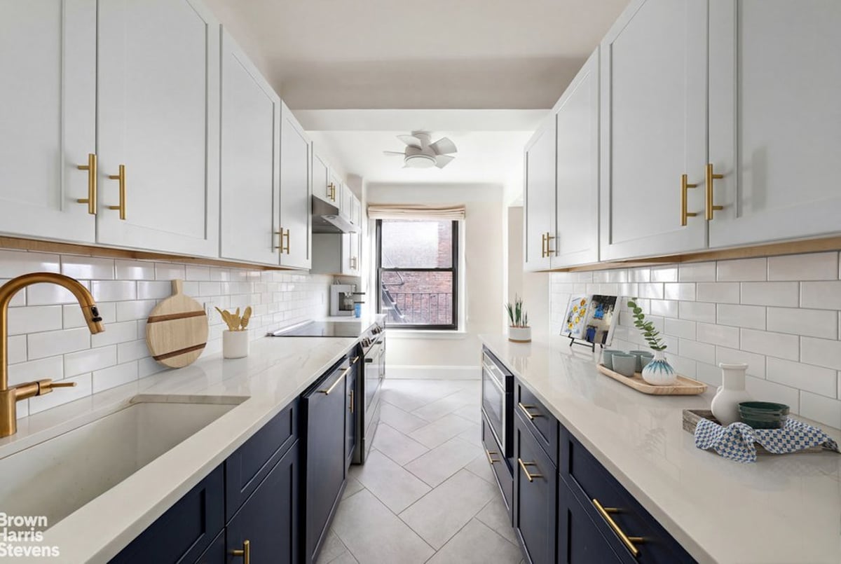 Photo for Devonshire House - 28 East 10th Street Condominium in Greenwich Village, Manhattan
