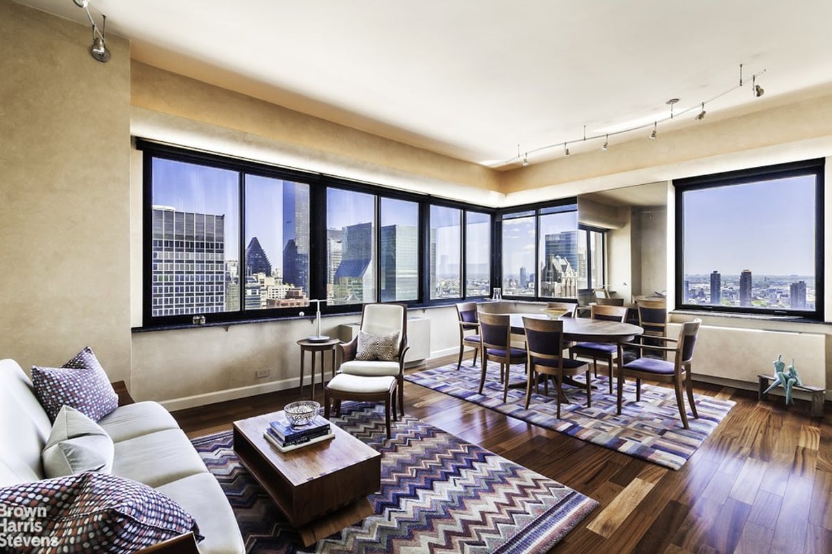 Photo for The Vanderbilt - 235 East 40th Street Condominium in Turtle Bay, Manhattan