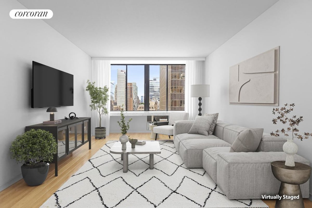 Photo for 445 5th Avenue - 445 5th Avenue Condominium in Murray Hill, Manhattan