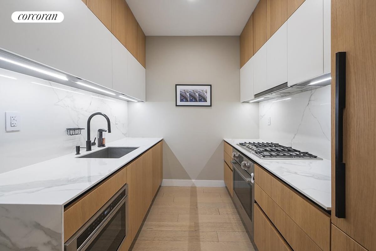 Photo for 5 Court Square - 5 Court Square Condominium in Long Island City, Queens