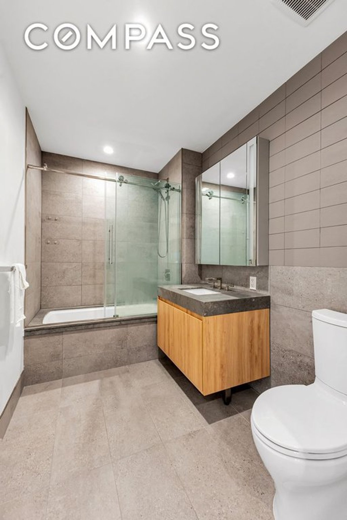 Photo for HERO - 24-16 Queens Plaza South Condominium in Long Island City, Queens