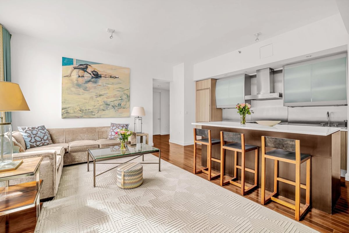 Photo for Zeckendorf Towers - 1 Irving Place Condominium in Union Square, Manhattan
