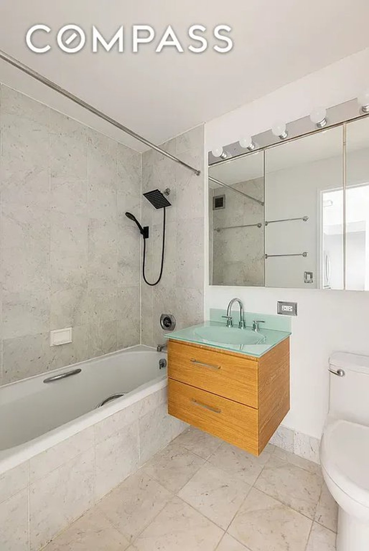 Photo for The Cove Club - 2 South End Avenue Condominium in Battery Park City, Manhattan