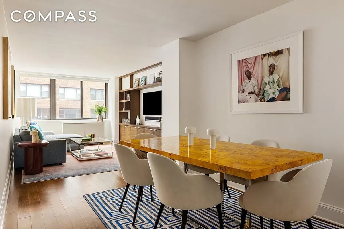 Photo for 300 East 64th Street - 300 East 64th Street Condominium in Upper East Side, Manhattan