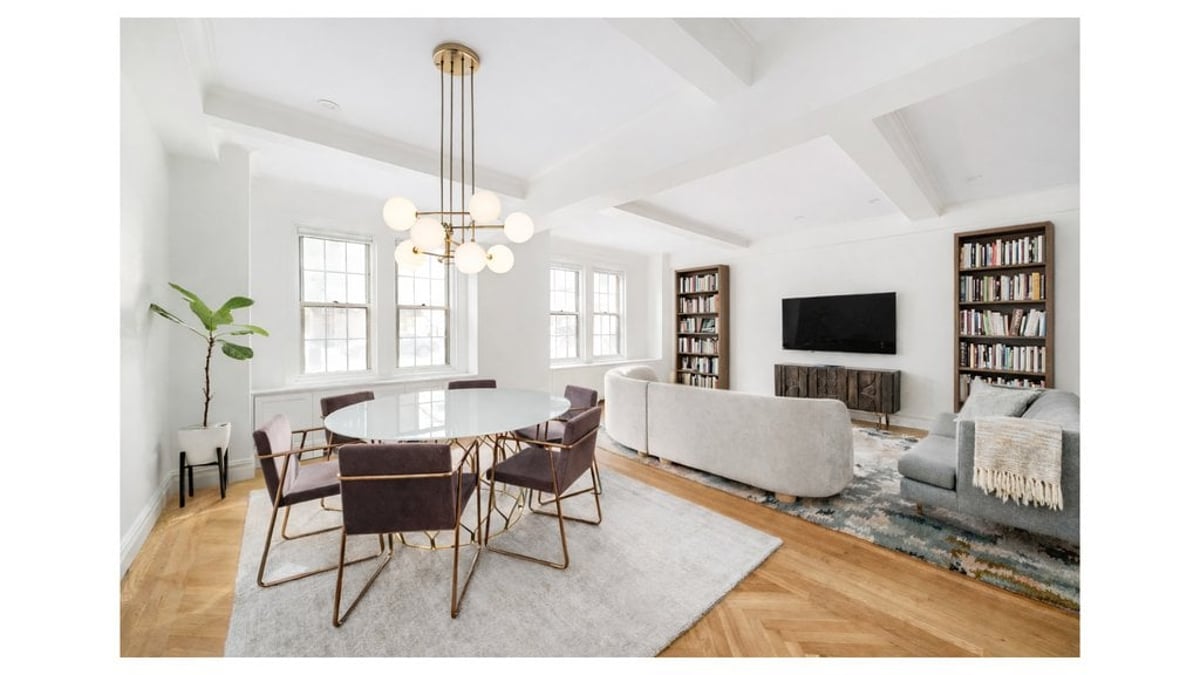 Photo for 410 East 57th Street - 410 East 57th Street Cooperative in Midtown East, Manhattan