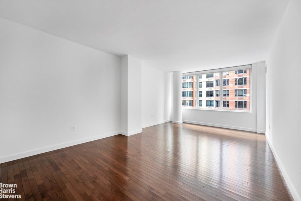 Photo for The Charleston - 225 East 34th Street Condominium in Murray Hill, Manhattan