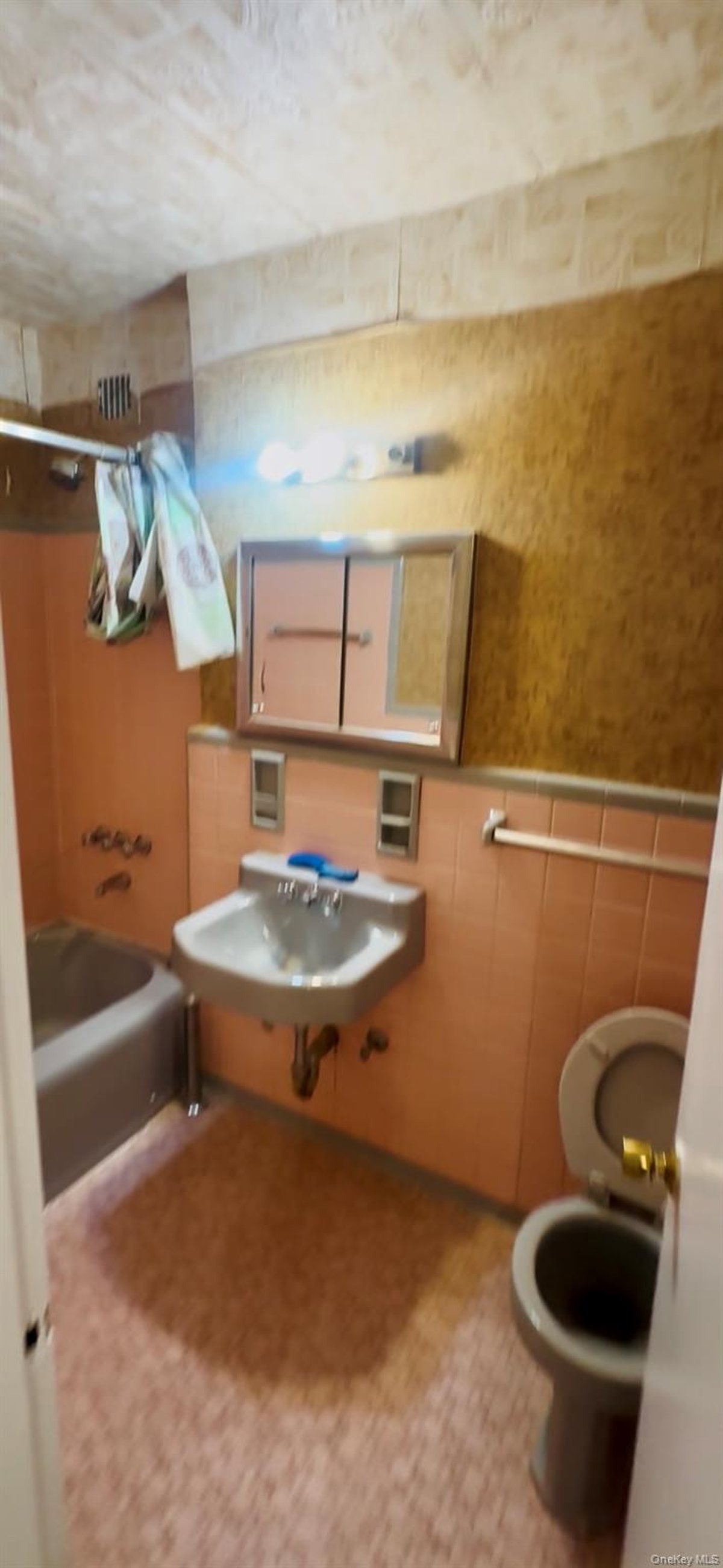 Photo for 820 Ocean Parkway - 820 Ocean Parkway Cooperative in Midwood, Brooklyn