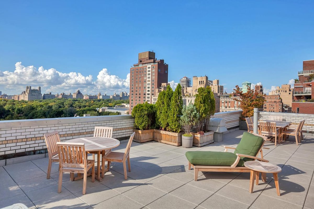 Photo for The Charles House - 40 East 78th Street Condominium in Upper East Side, Manhattan