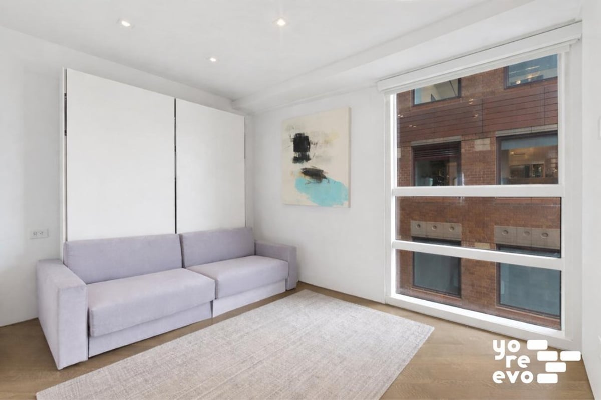 Photo for Metropolitan Tower - 146 West 57th Street Condominium in Midtown, Manhattan