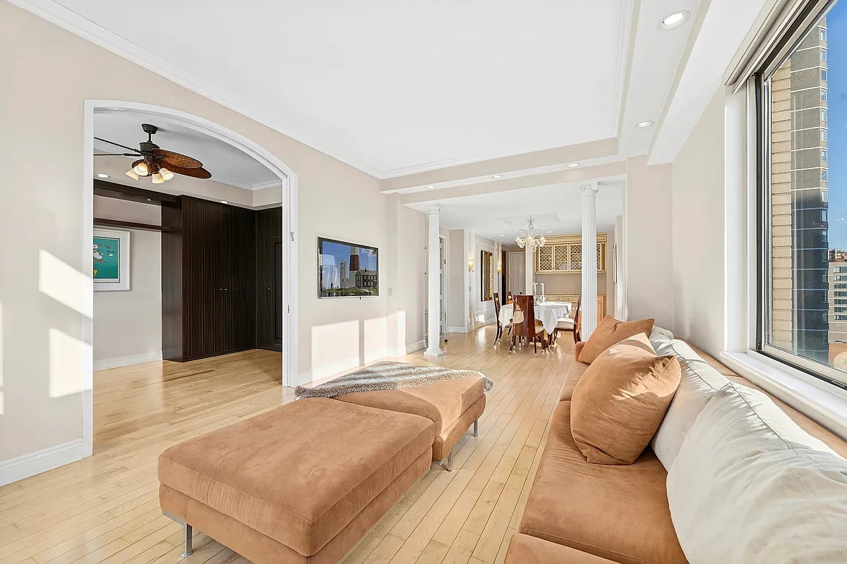 Photo for The Gotham - 170 East 87th Street Condominium in Upper East Side, Manhattan