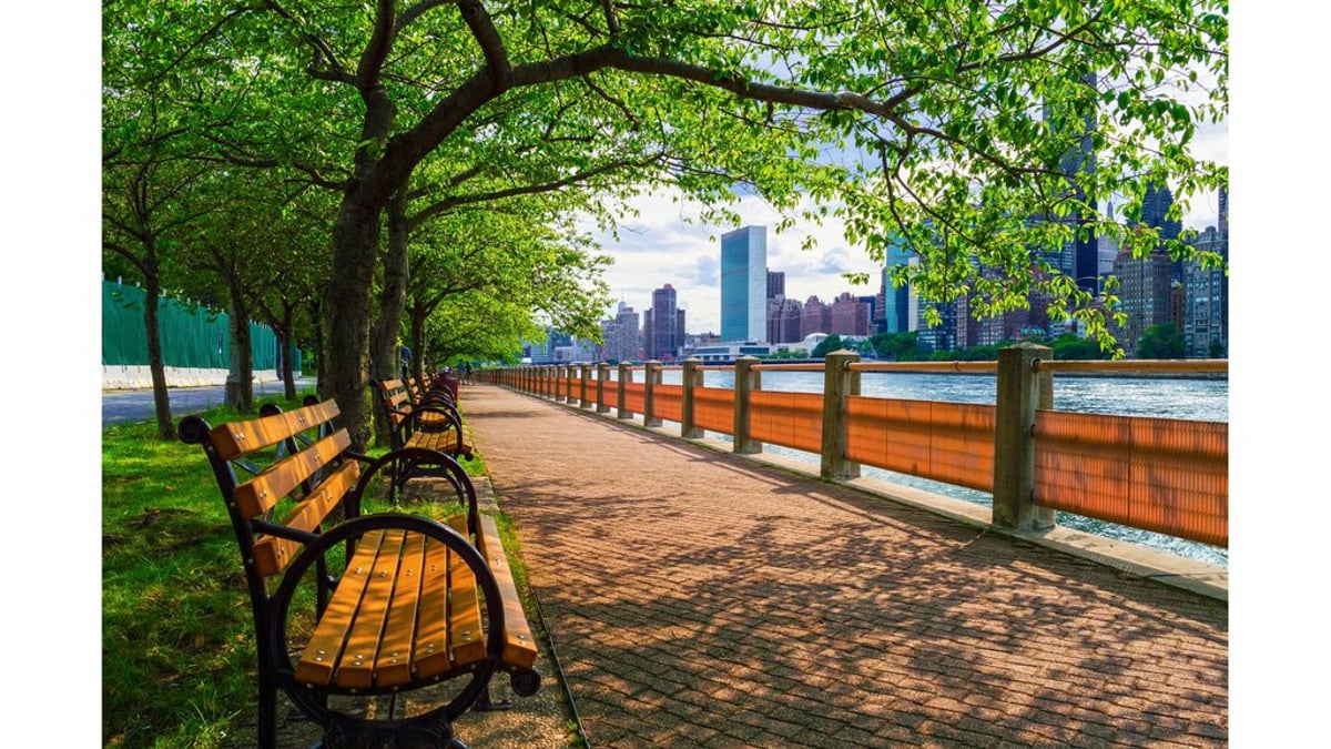 Photo for Island House - 455 Main Street Condominium in Roosevelt Island, Manhattan