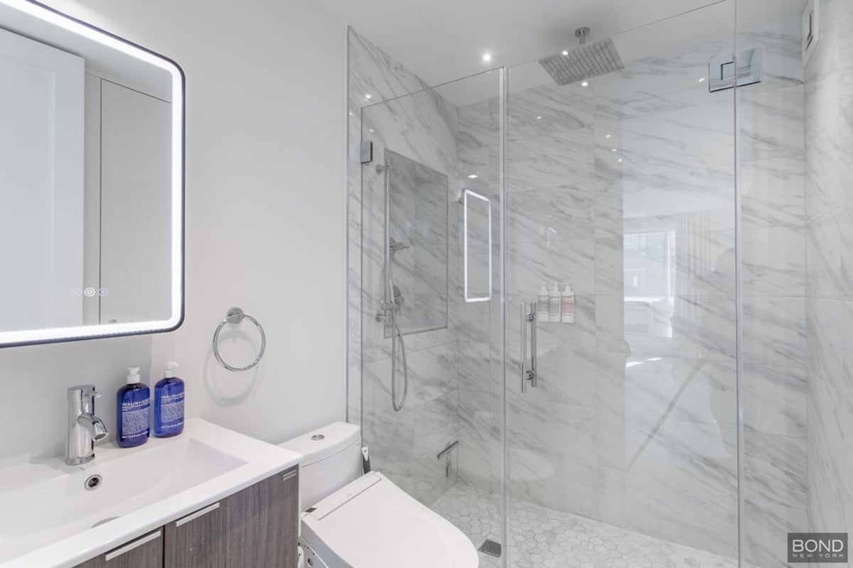 Photo for Zeckendorf Towers - 1 Irving Place Condominium in Union Square, Manhattan