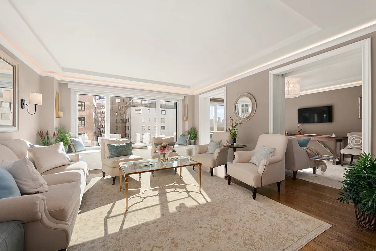 Photo for 1050 5 AVENUE - 1050 5th Avenue Cooperative in Upper East Side, Manhattan