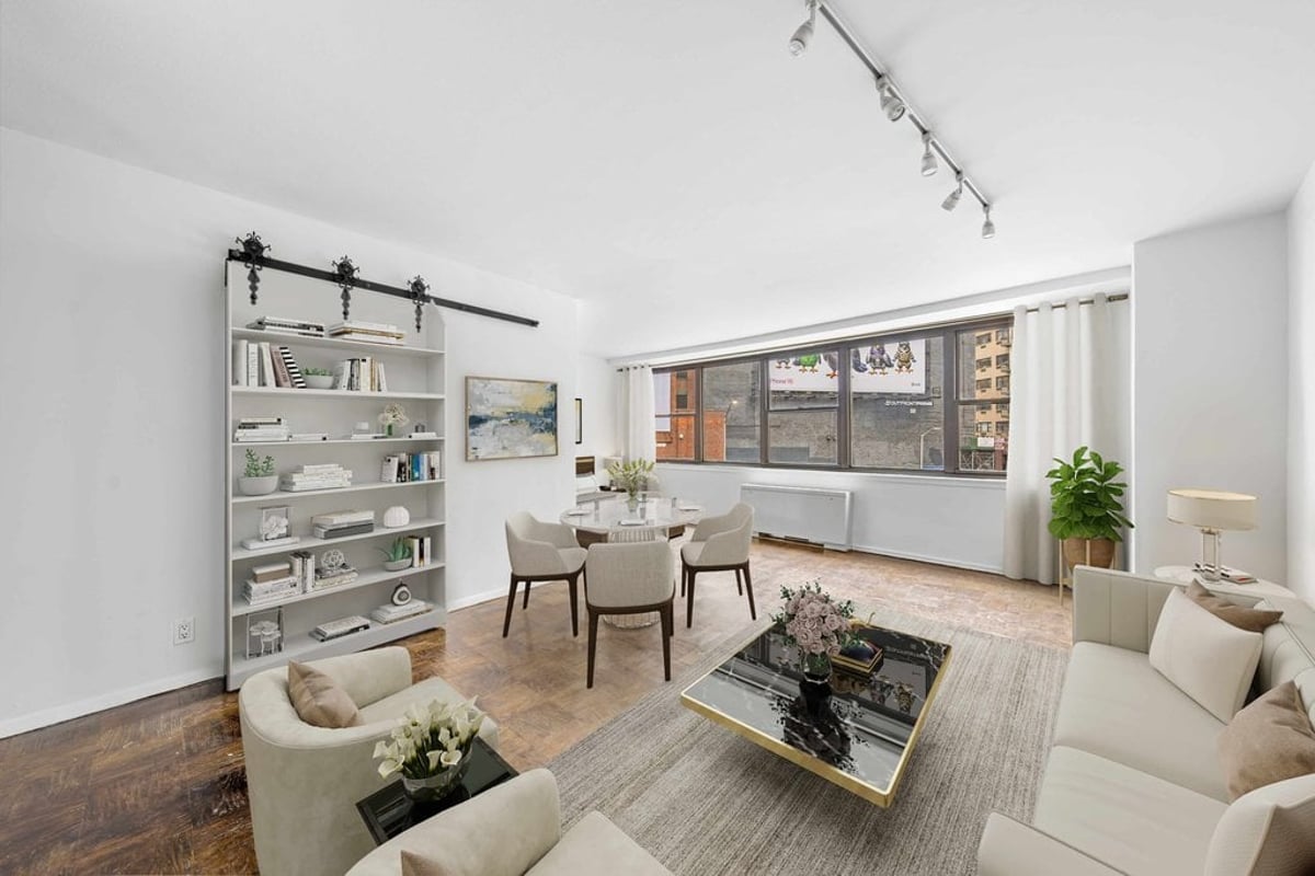Photo for The Murray Hill Crescent - 225 East 36th Street Cooperative in Murray Hill, Manhattan