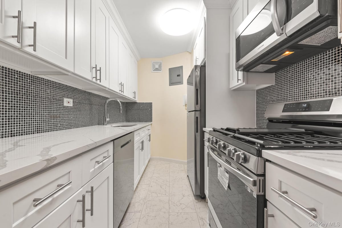 Photo for Gerard Towers - 70-25 Yellowstone Boulevard Cooperative in Forest Hills, Queens