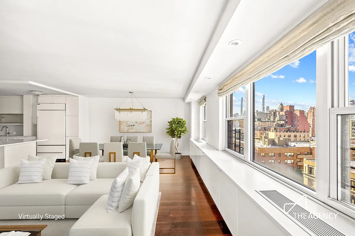 Photo for 200 East 84th Street - 200 East 84th Street Cooperative in Upper East Side, Manhattan