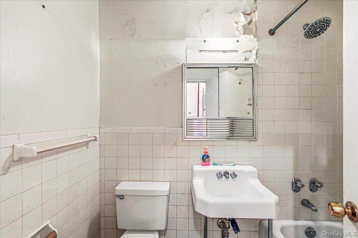 Photo for The Hamilton - 305 East 40th Street Cooperative in Turtle Bay, Manhattan