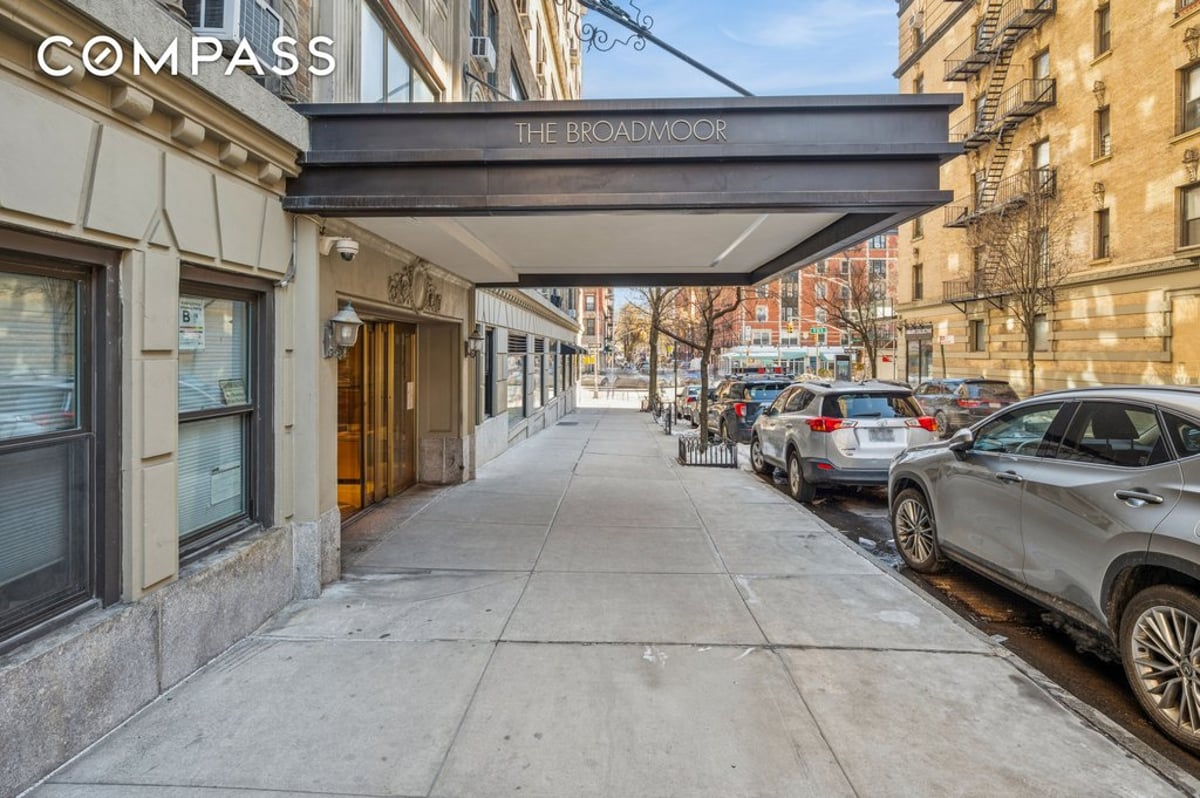 Photo for The Broadmoor - 235 West 102nd Street Condominium in Upper West Side, Manhattan