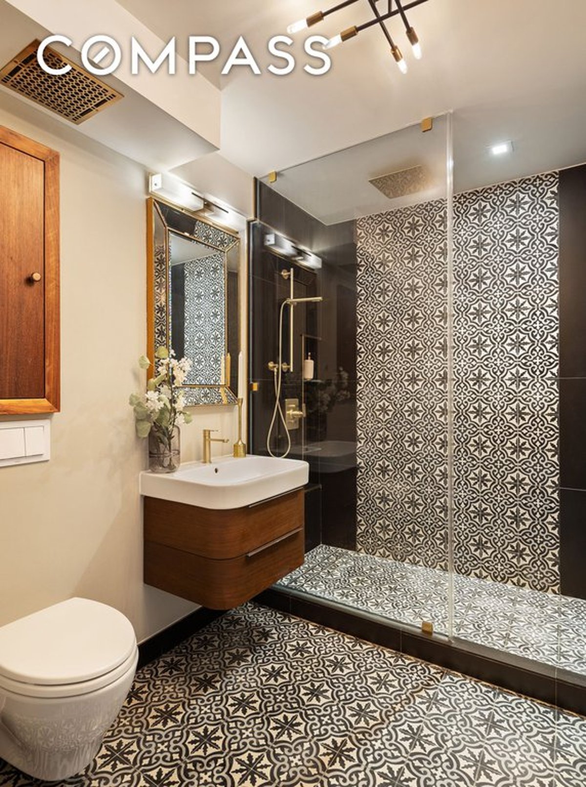 Photo for 32 Gramercy Park South - 32 Gramercy Park South Cooperative in Gramercy Park, Manhattan