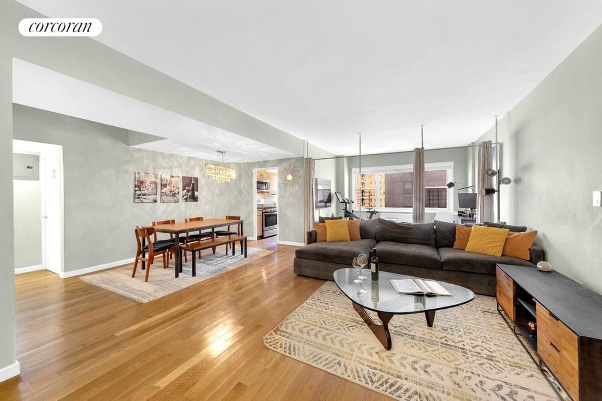 Photo for The Park Sutton - 440 East 62nd Street Cooperative in Upper East Side, Manhattan