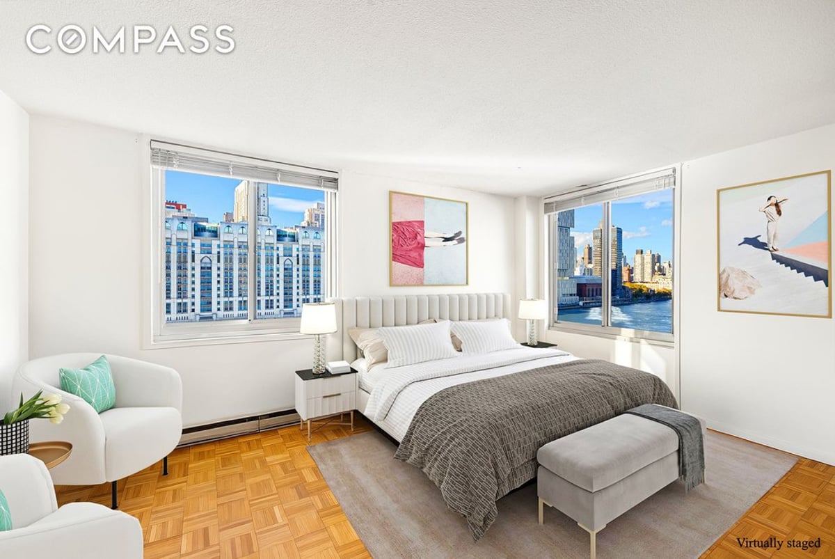 Photo for Island House - 555 Main Street Condominium in Roosevelt Island, Manhattan