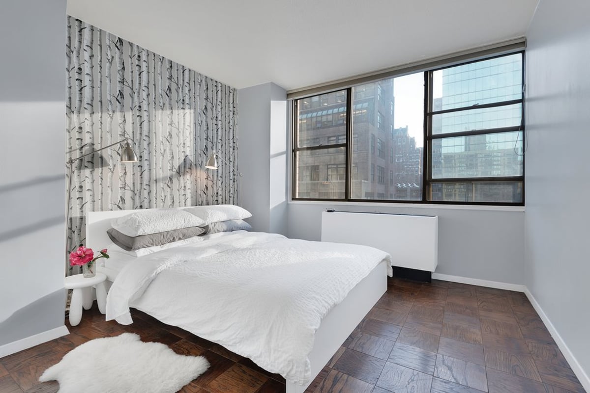 Photo for The Delegate - 301 East 45th Street Condominium in Midtown East, Manhattan