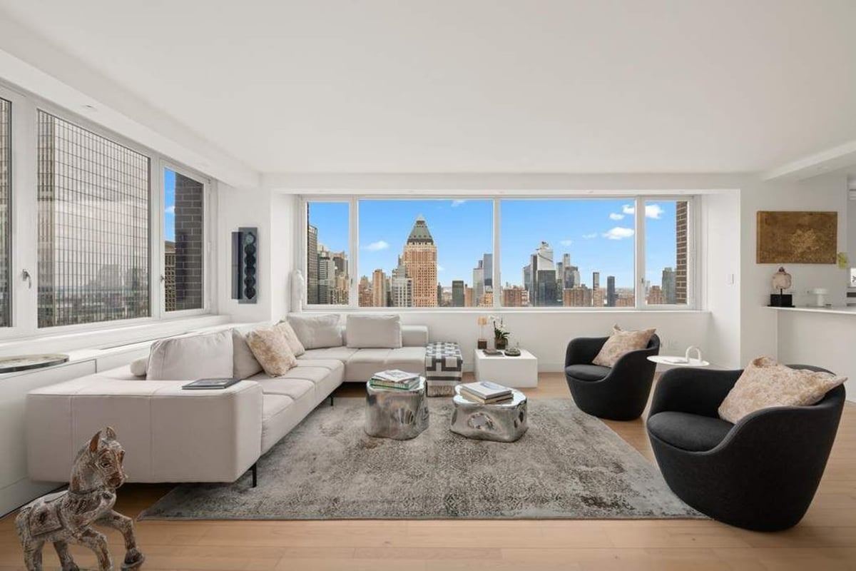 Photo for The Sheffield - 322 W 57th Street Condominium in Midtown West, Manhattan