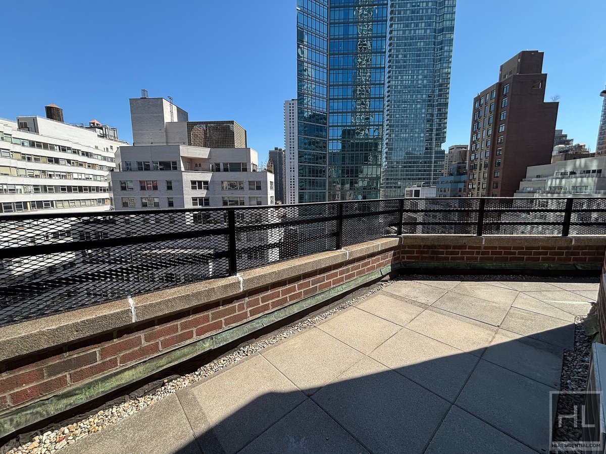 Photo for 157 EAST 57th Street - 157 East 57th Street Rental Building in Sutton Place, Manhattan