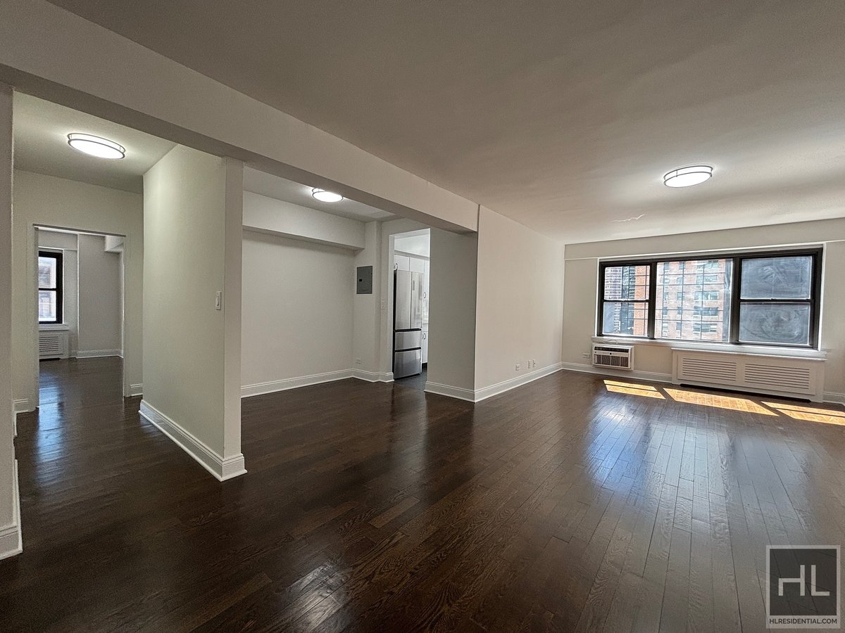 Photo for 157 EAST 57th Street - 157 East 57th Street Rental Building in Sutton Place, Manhattan