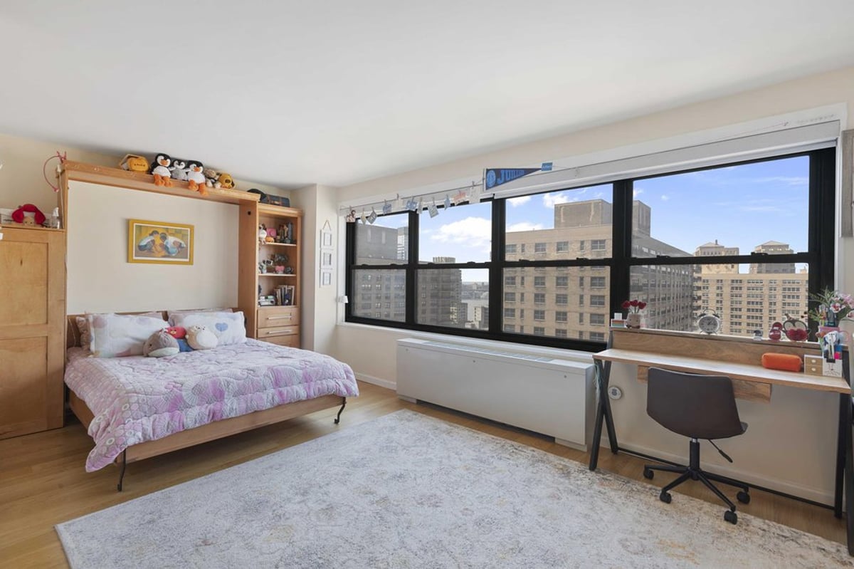 Photo for Lincoln Towers - 160 West End Avenue Condominium in Upper West Side, Manhattan