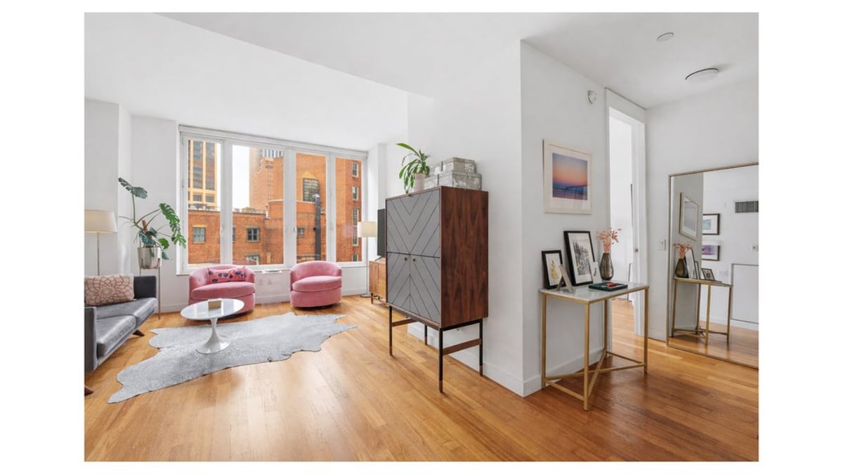 Photo for William Beaver House - 15 William Street Condominium in Financial District, Manhattan