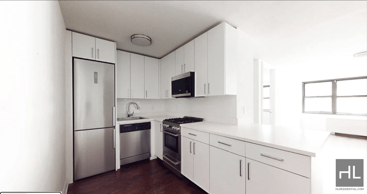 Photo for Mayfair Fifth - 96 5th Avenue Rental Building in Flatiron, Manhattan