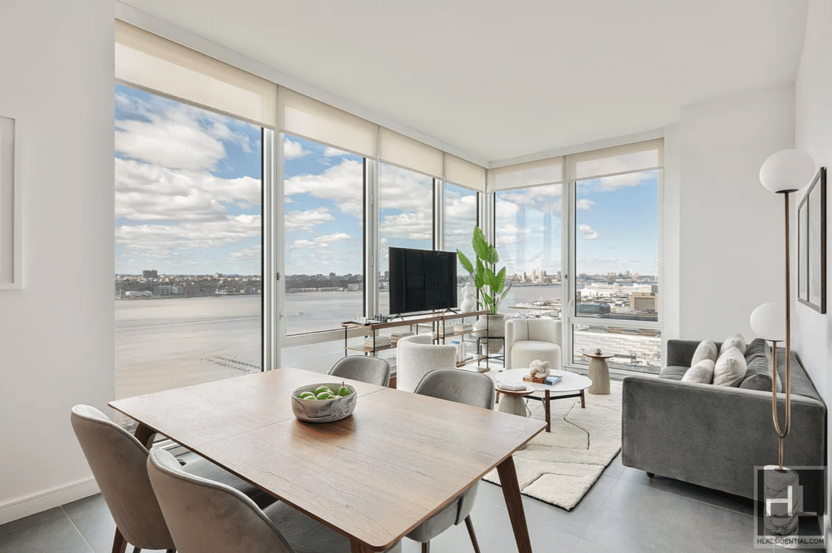 Photo for 606 WEST 30TH - 606 West 30th Street Rental Building in Hudson Yards, Manhattan