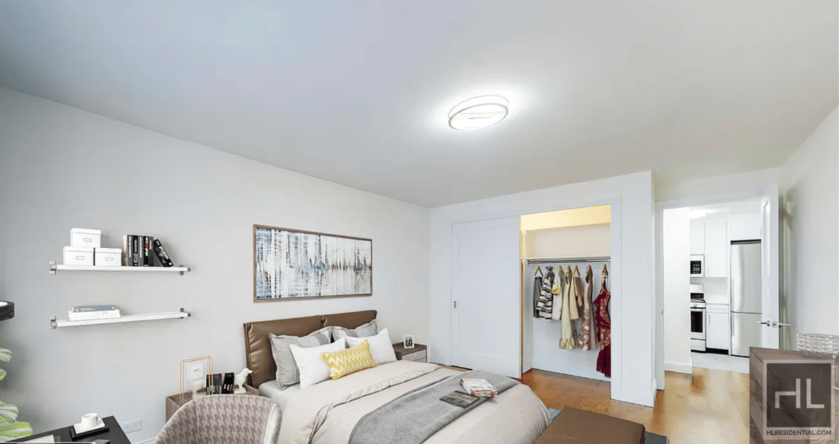 Photo for Mayfair Fifth - 96 5th Avenue Rental Building in Flatiron, Manhattan