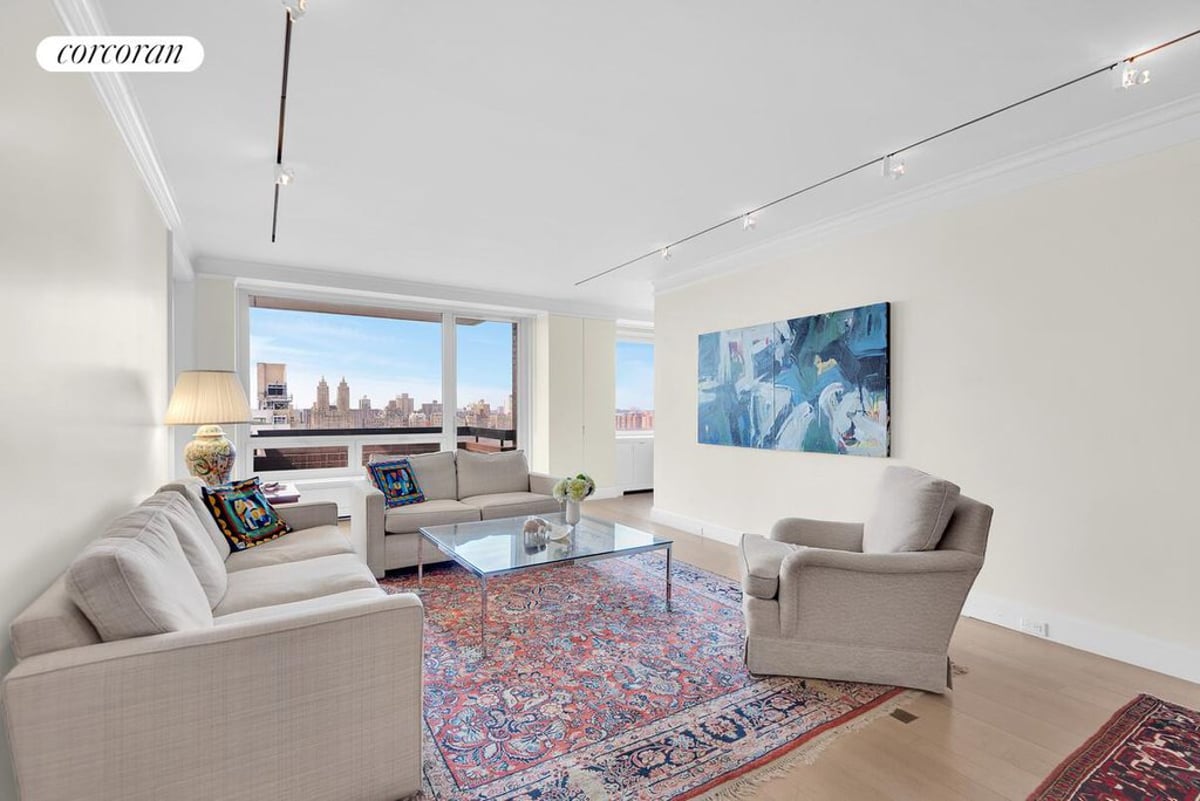 Photo for 1239 Madison Avenue - 45 East 89th Street Condominium in Carnegie Hill, Manhattan