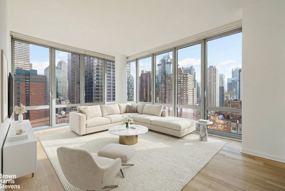 Photo for The Link - 310 West 52nd Street Condominium in Midtown West, Manhattan