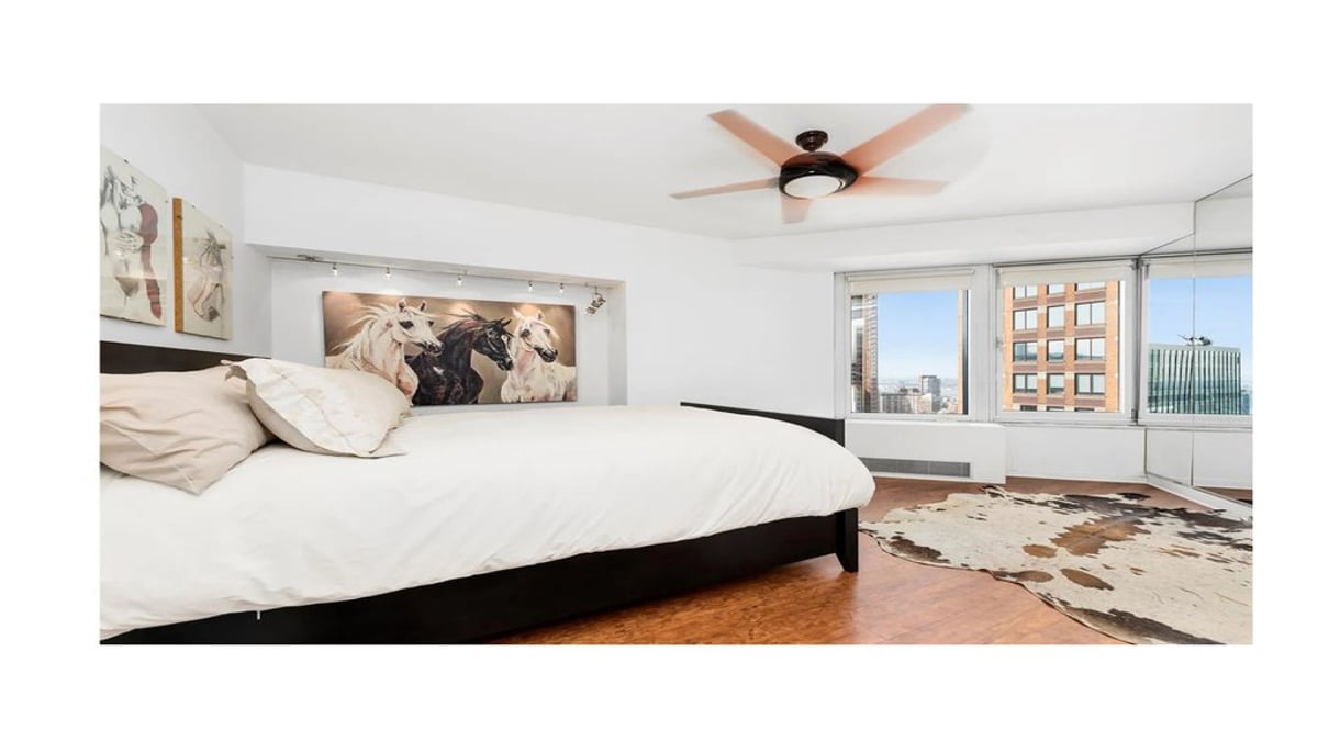 Photo for CitySpire - 150 West 56th Street Condominium in Midtown, Manhattan