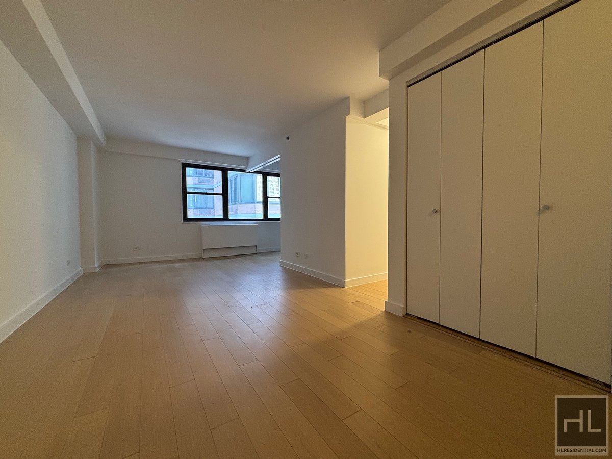 Photo for The Nash - 222 East 39th Street Rental Building in Murray Hill, Manhattan