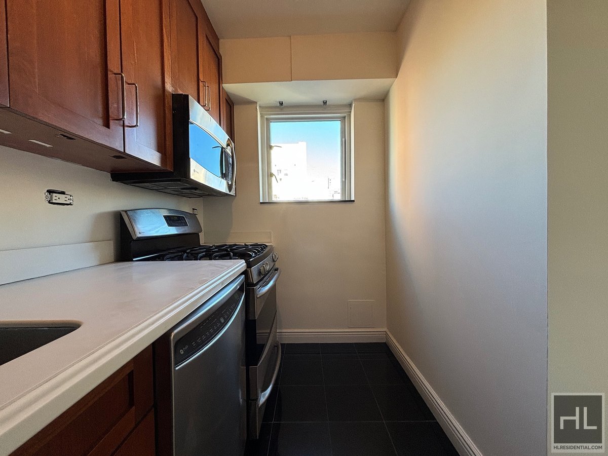 Photo for Empire House - 200 East 71St Street Rental Building in Lenox Hill, Manhattan