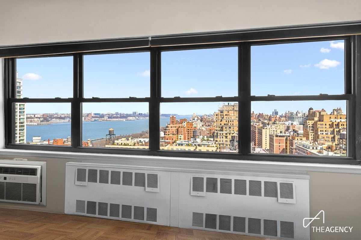 Photo for Lincoln Towers - 205 West End Avenue Cooperative in Upper West Side, Manhattan