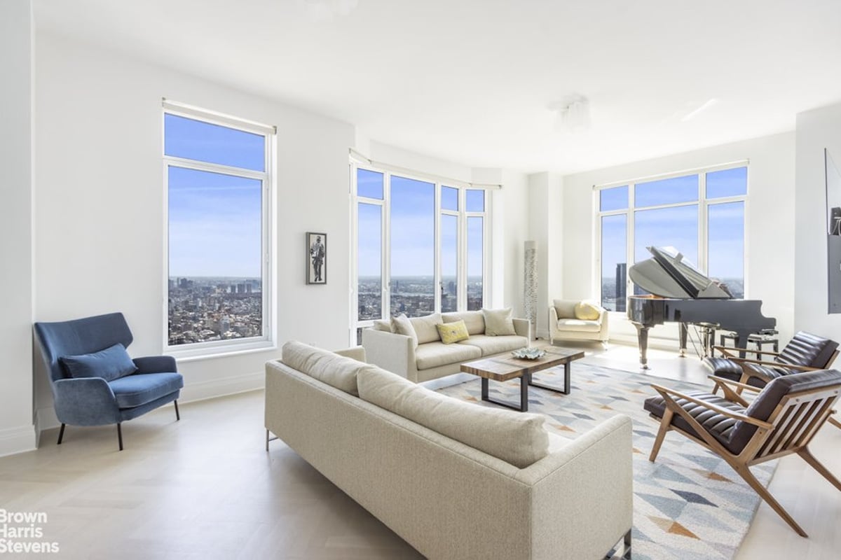 Photo for Four Seasons Private Residences - 30 Park Place Condominium in Tribeca, Manhattan