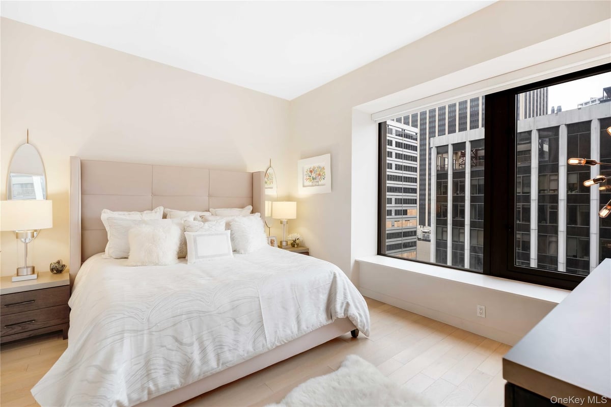 Photo for 75 Wall Street - 75 Wall Street Condominium in Financial District, Manhattan