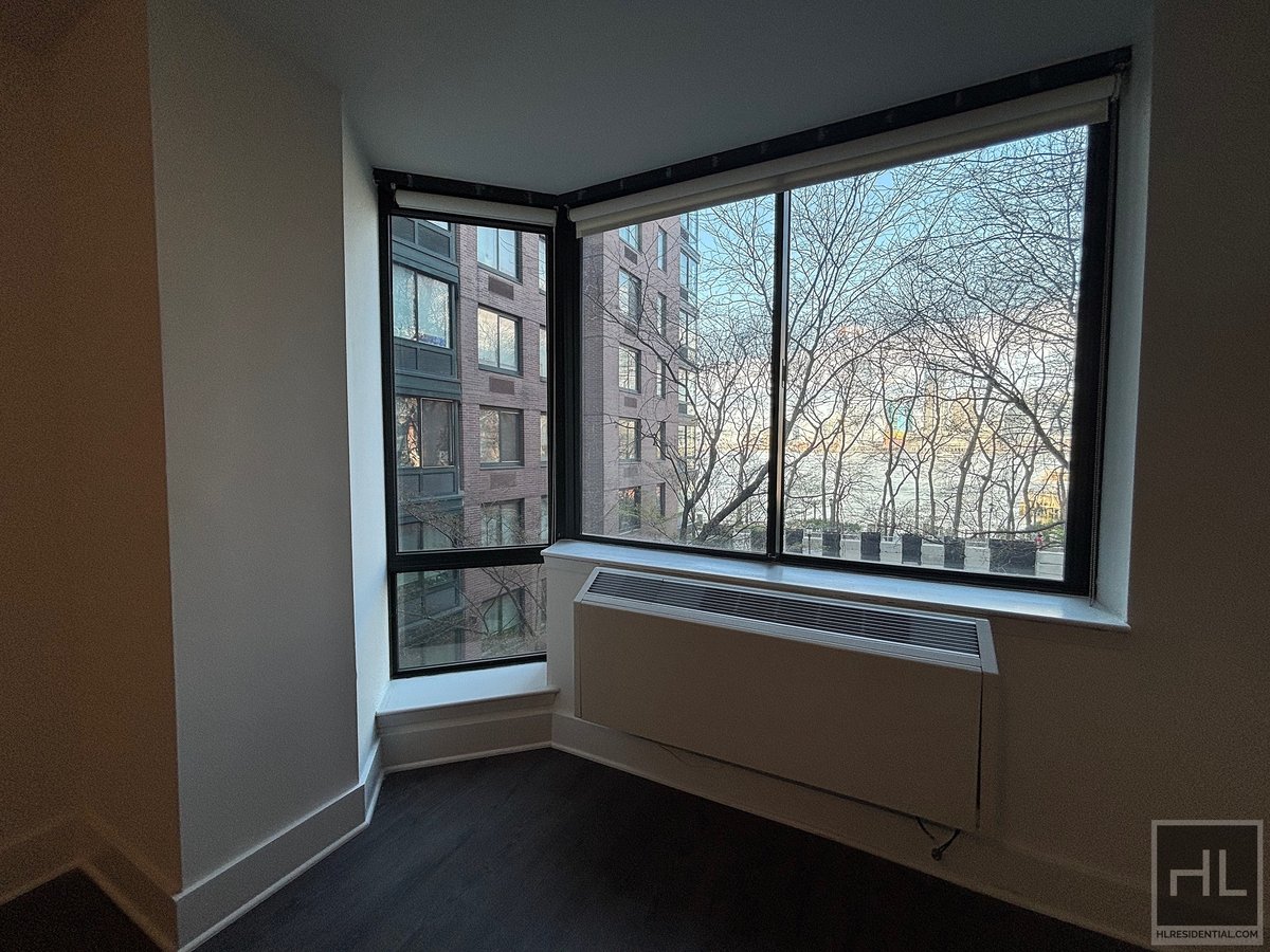 Photo for The Visionaire - 70 Little West Street Condominium in Battery Park City, Manhattan