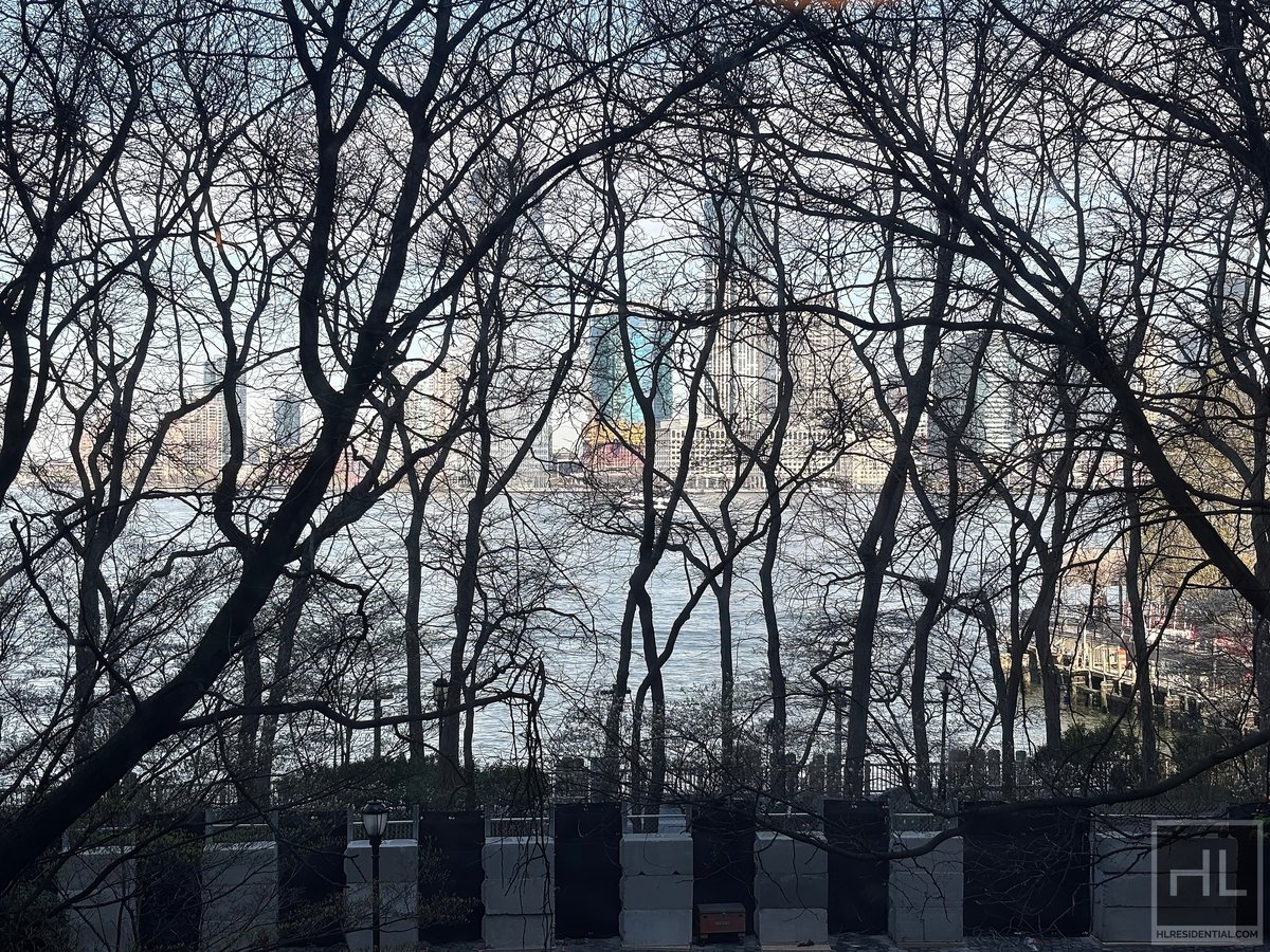 Photo for The Visionaire - 70 Little West Street Condominium in Battery Park City, Manhattan