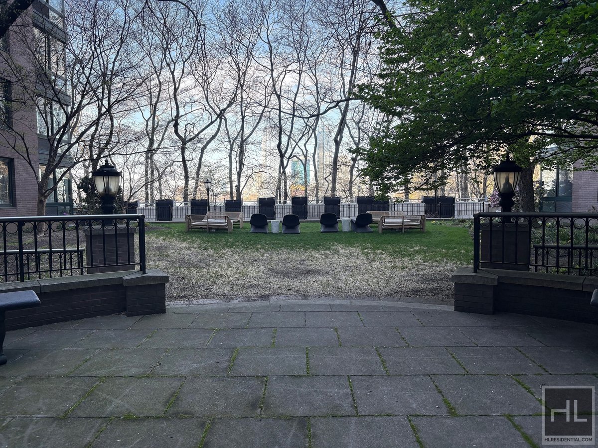 Photo for The Visionaire - 70 Little West Street Condominium in Battery Park City, Manhattan