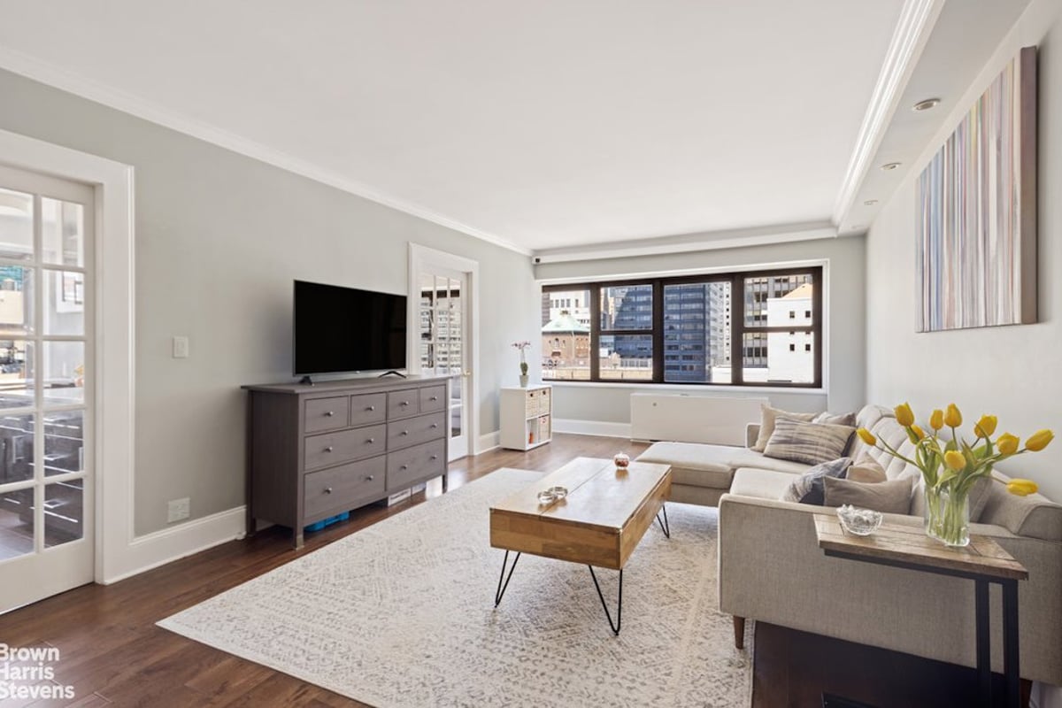 Photo for 160 East 38th Street - 160 East 38th Street Cooperative in Murray Hill, Manhattan