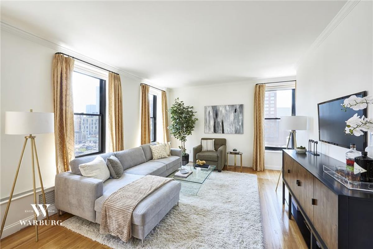 Photo for The Walton - 104 West 70th Street Condominium in Upper West Side, Manhattan