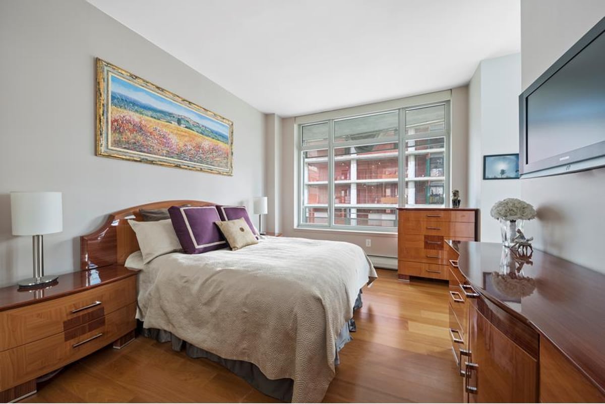 Photo for 205 East 59th Street - 205 East 59th Street Condominium in Upper East Side, Manhattan