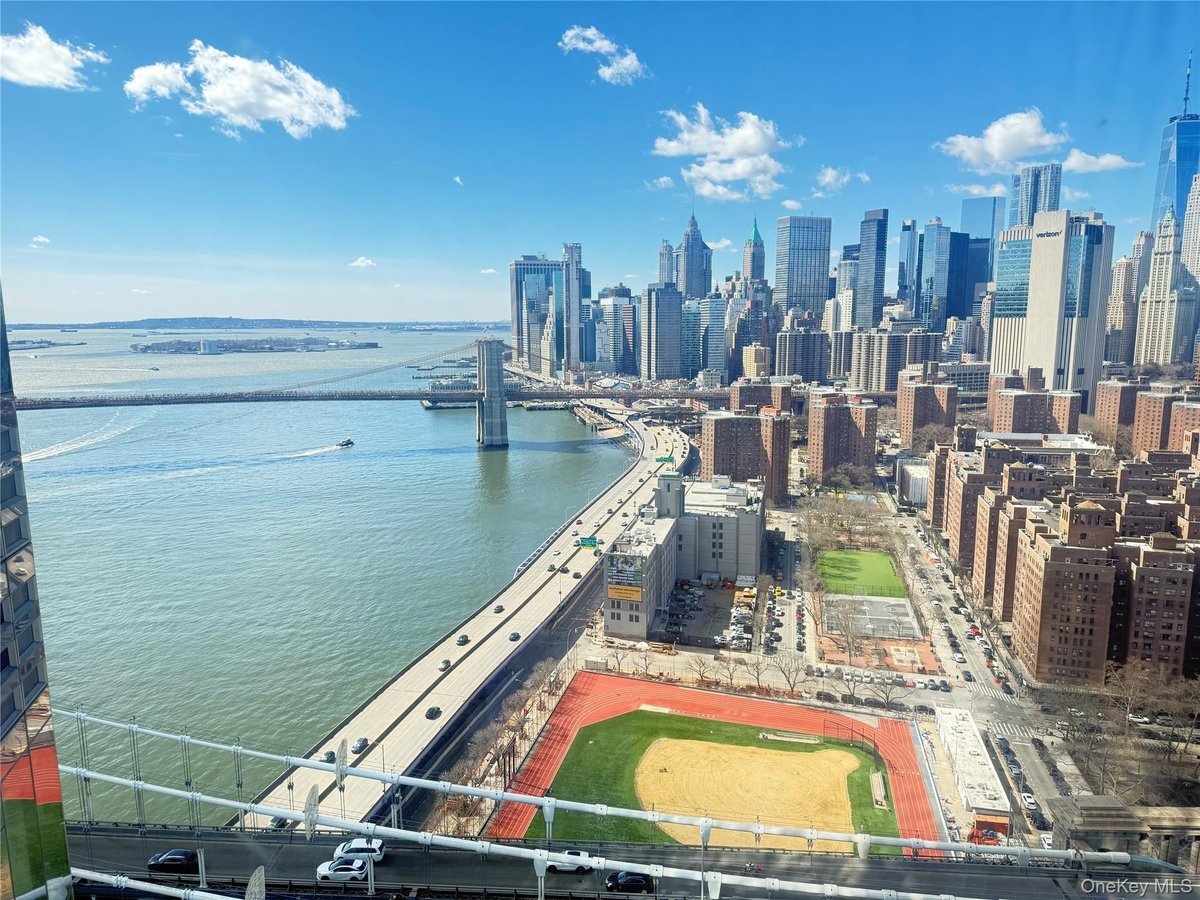 Photo for One Manhattan Square - 252 South Street Condominium in Lower East Side, Manhattan