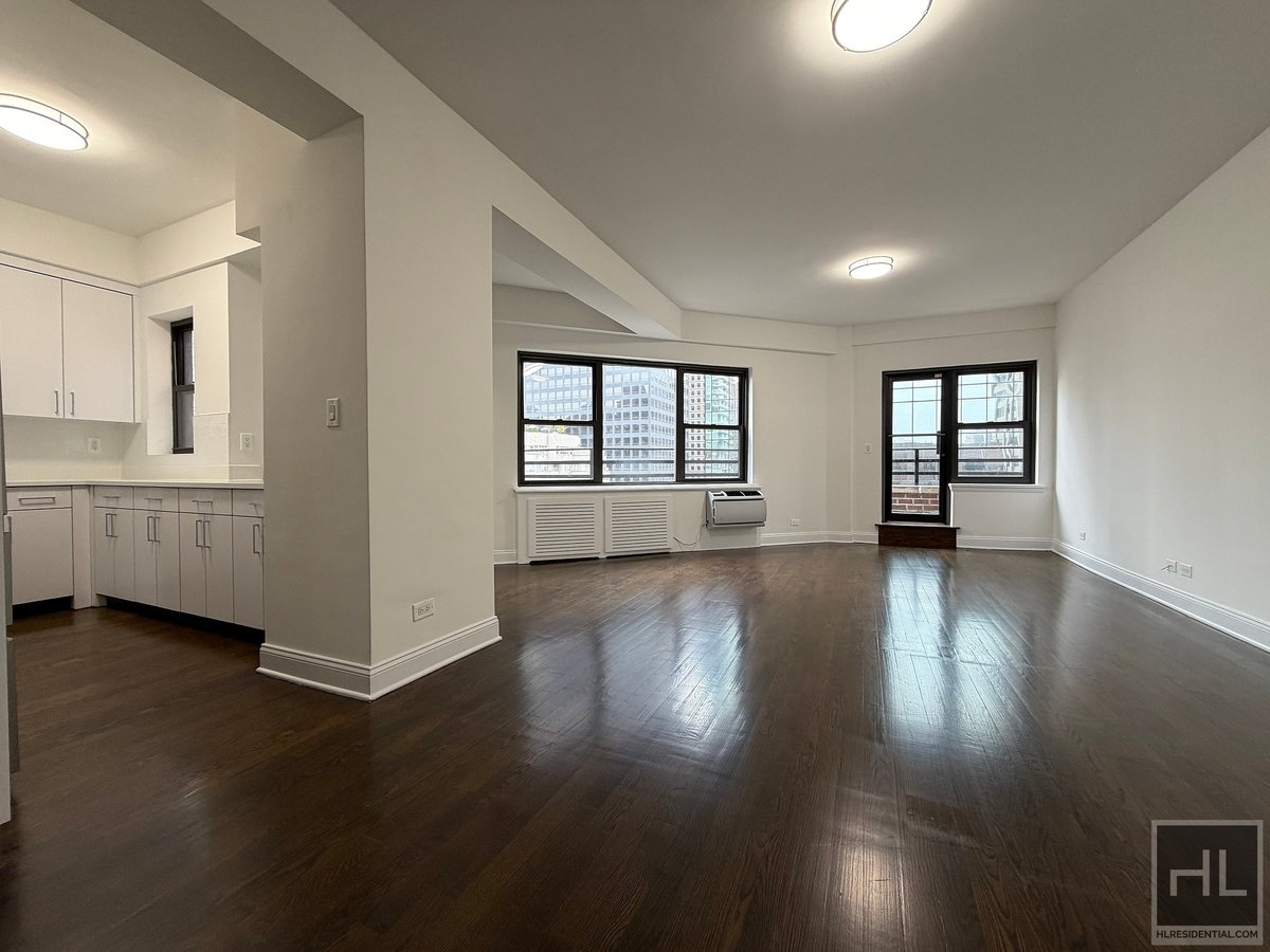Photo for 157 EAST 57th Street - 157 East 57th Street Rental Building in Sutton Place, Manhattan